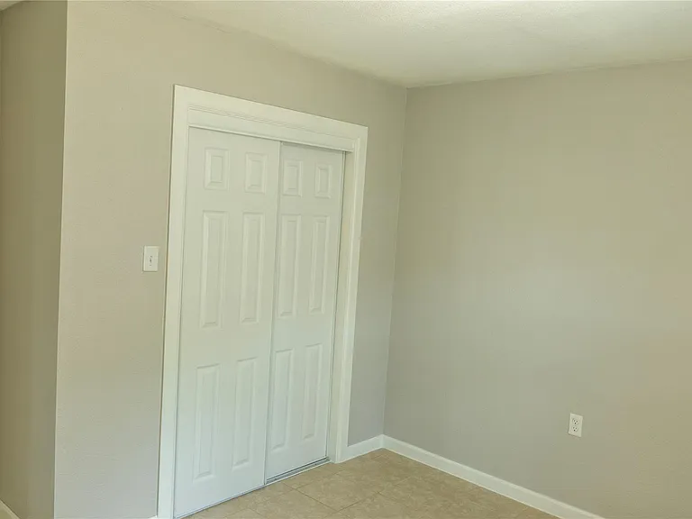 537 Cottontail Dr #B — Photo 6