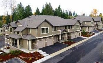 2nd image of 1900 Weaver Rd D204