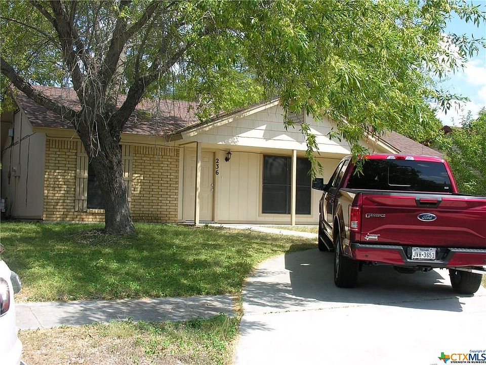 1st image of 236 Bridle Dr