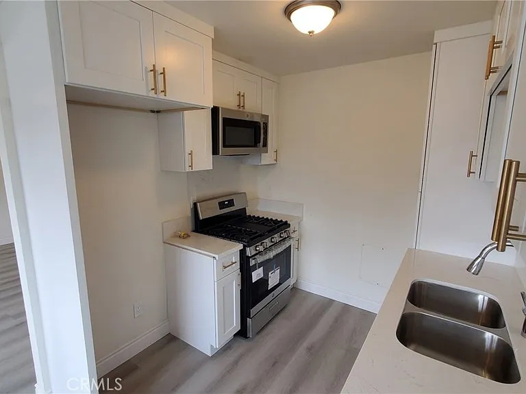 5333 Hyde St #2 — Photo 1