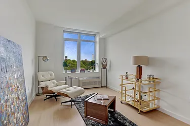 Rented by Red Apple Group