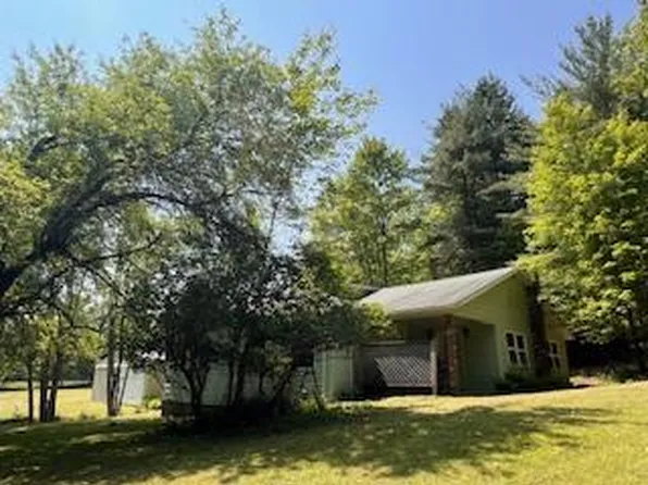 113 Sawmill Rd, Lucinda, PA 16235