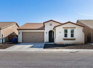 3571 Encino Ave, Clovis, CA 93619