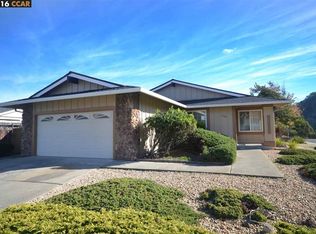 2100 Flamingo Ct, Pinole, CA 94564