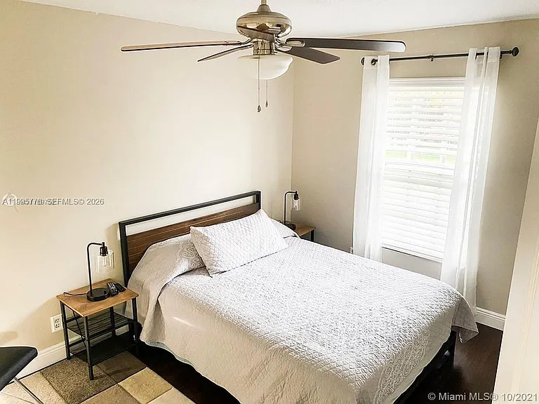 3657 Asperwood Cir #3657 — Photo 11