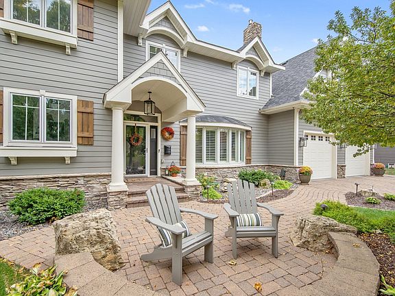 3rd image of 4425 Ellsworth Dr
