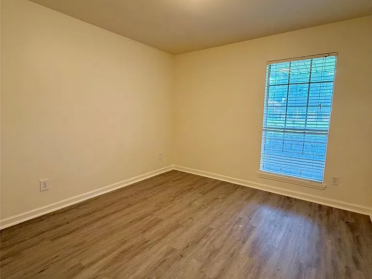 5422 Winding Way Dr — Photo 15