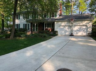 7 Wenczel Dr, Lawrence Township, NJ 08648