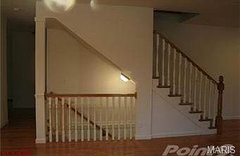 4th image of 17 Lawrence Dr