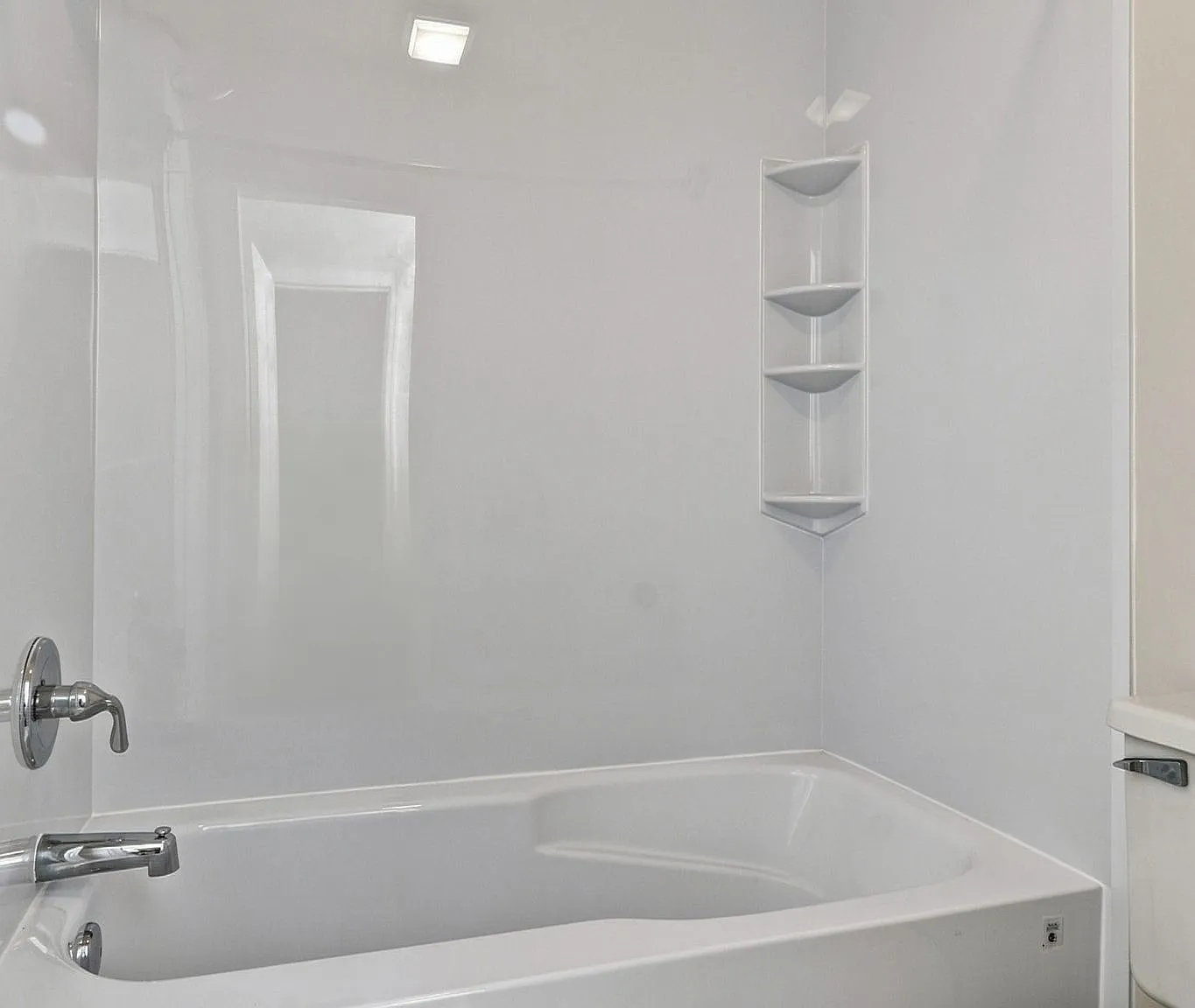 2 bed, 1.5 bath, 1224 sqft, $2,200 — Photo 1