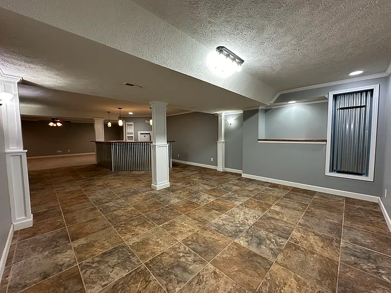1602 Belclare Rd — Photo 41