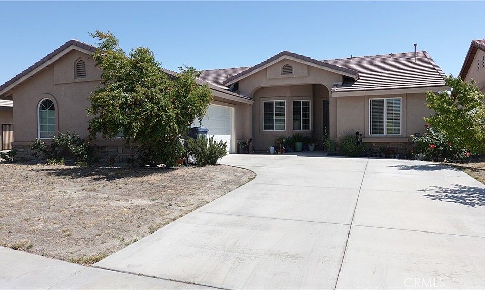 1st image of 5752 Marseilles Dr
