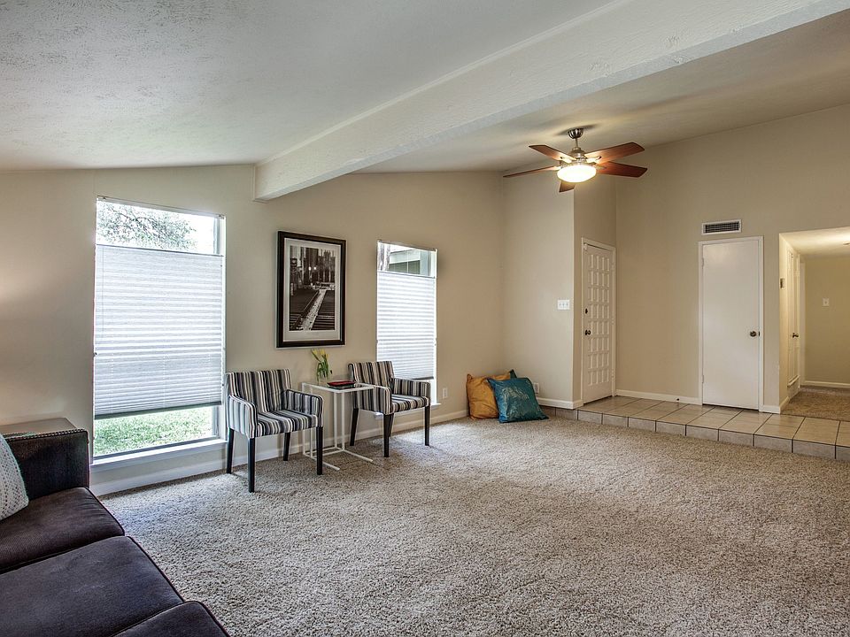 9224 Rolling Rock Ln, Dallas, TX 75238 Zillow