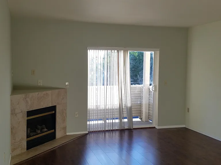 11424 1st Ave S #205 — Photo 10