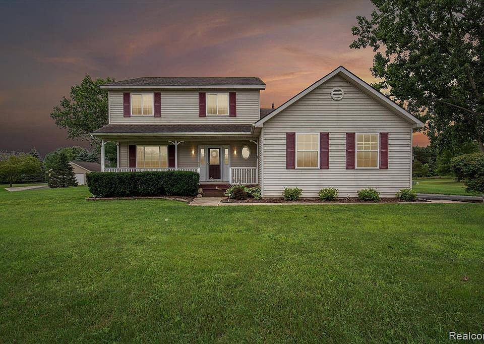 1st image of 9844 Pope Ln