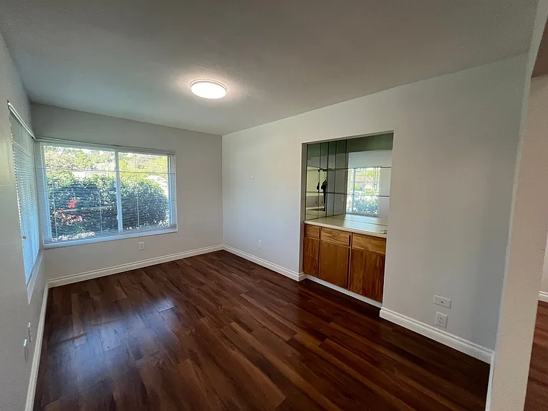 7404 Village 7 — Photo 6