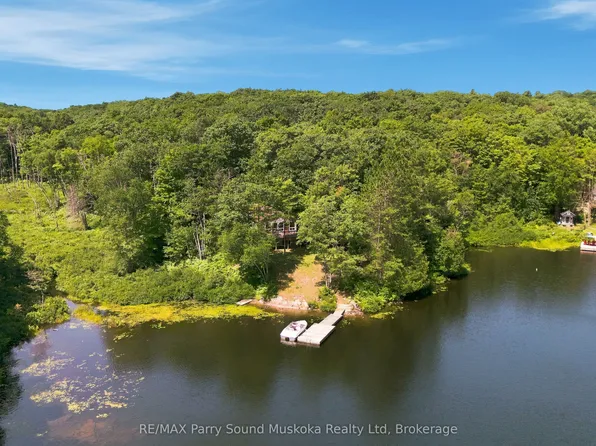 889 Horseshoe Lake Rd #185, Seguin, ON P2A 2W8