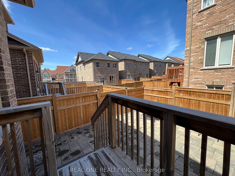 Markham Townhouse for rent - 3 Bedrooms — photo 17