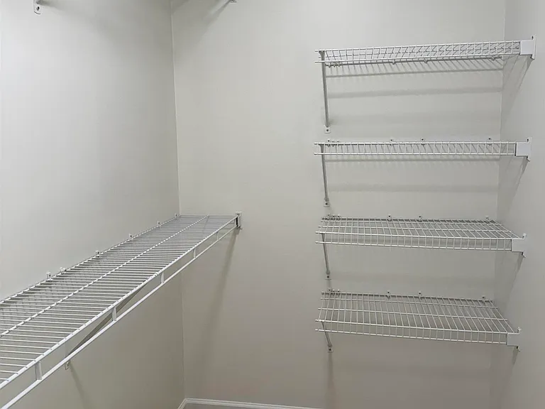 521 Reach Dr — Photo 18