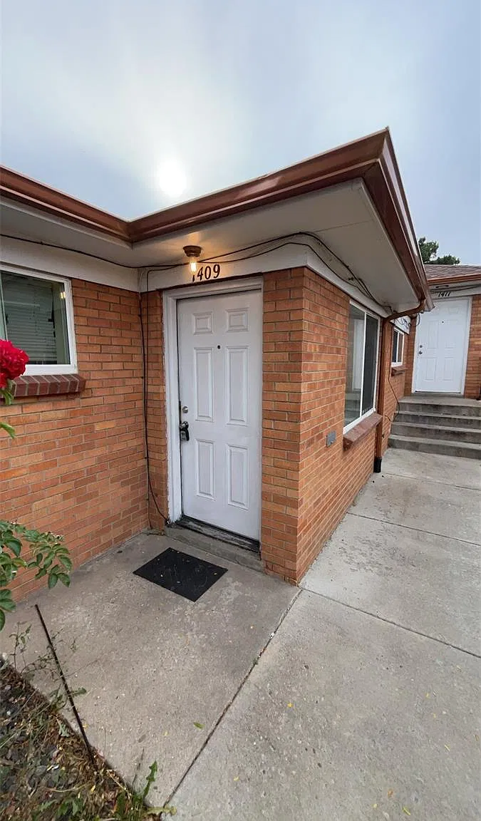 1 bed, 1.0 bath, 623 sqft, $1,000 — Photo 1