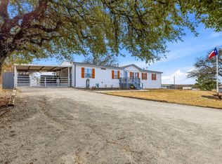 176 Kinbrook Ln, Weatherford, TX 76087