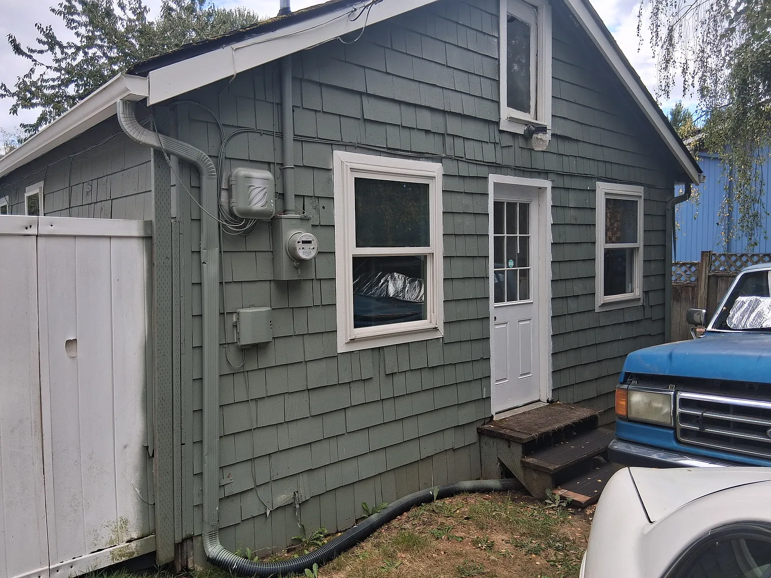 4 bed, 600 sqft, $2,400 — Photo 1