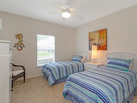 4th image of 3203 Queen Alexandria Dr