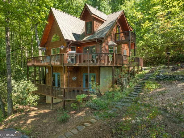 555 Chattooga Lake Rd, Mountain Rest, SC 29664