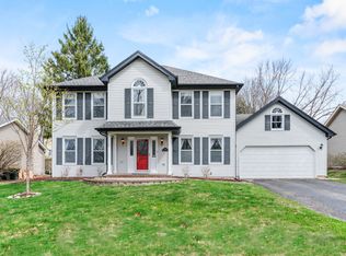 314 Sherwood Dr, Cary, IL 60013