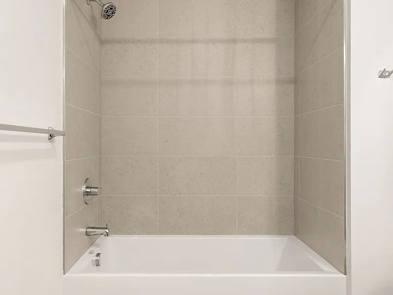 2508 SE 32nd Ave — Photo 29