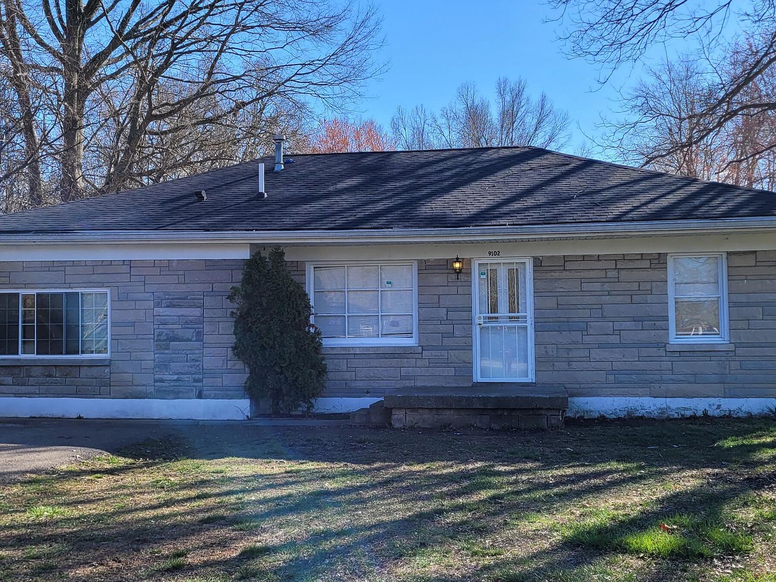 9102 W Manslick Rd, Louisville, KY 40272 Zillow