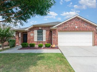 1617 Nighthawk Dr, Little Elm, TX 75068