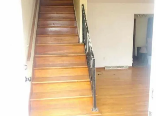 323 N Arthur Ave #2, Endicott, NY 13760