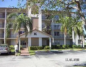 1300 SW 125th Ave #402K — Photo 3