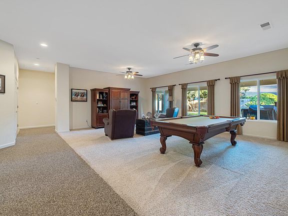 5th image of 5523 W Wren Avenue