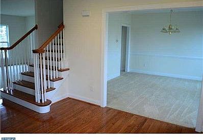 4th image of 544 5th St