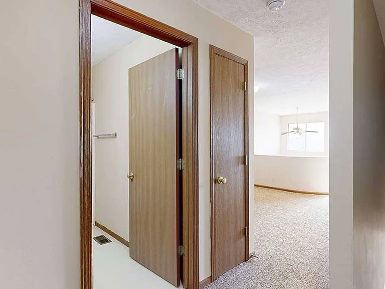 Pine Lake Heights Apartments — Photo 104