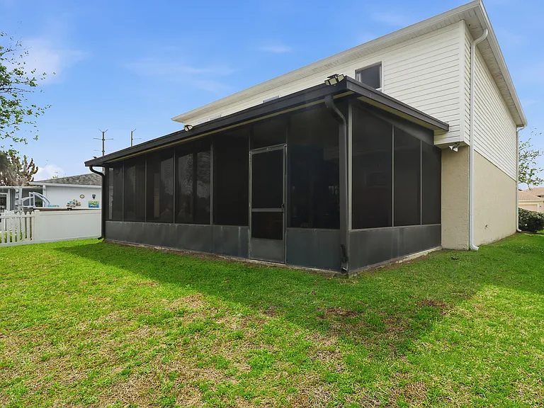 1609 Corner Meadow Cir — Photo 21