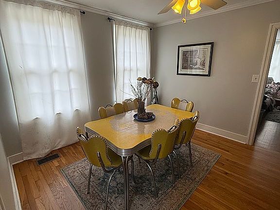 4th image of 1207 Clayton Ave