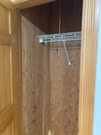 Cedar wood closest master bedroom