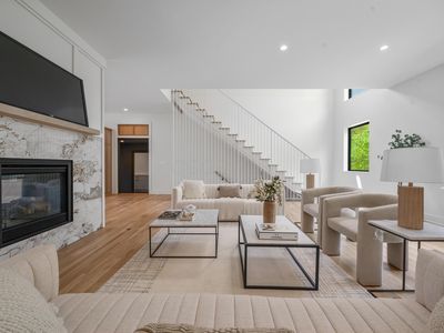 2777 Donna Dr, Columbus, OH, 43220