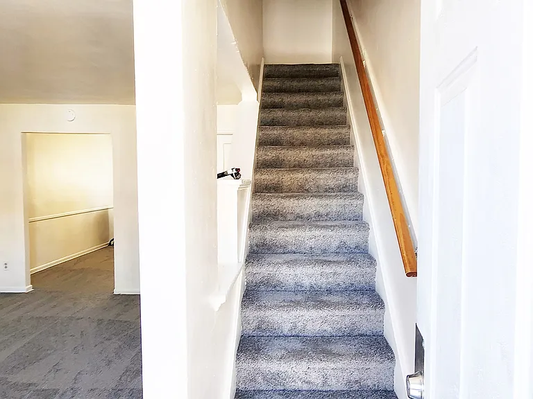 2601 N Heald St — Photo 23