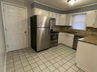 12709 Grandview Rd, Grandview, MO 64030