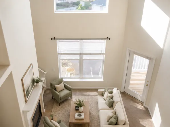 19019 E Warren Dr, Aurora, CO 80013