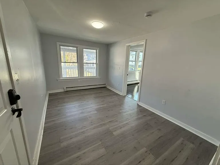88 Cross St #1 — Photo 3