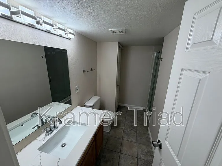 19112 Northridge Dr — Photo 13