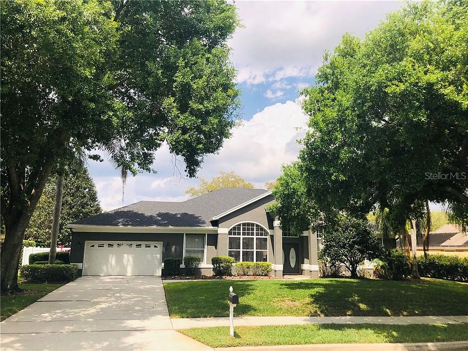1st image of 898 Lullwater Dr