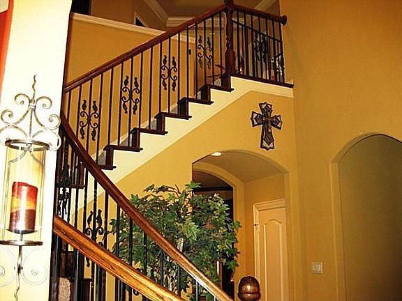 3rd image of 4466 Siena Dr
