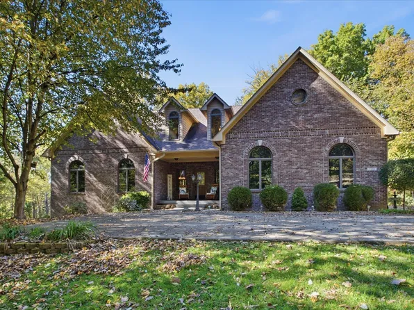 7991 E Heaven Hill Ln, Mooresville, IN 46158