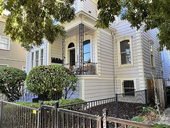3rd image of 1526 Q St #4964357